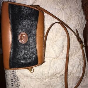 Vintage Dooney & Bourke leather purse